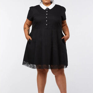 NWT DANGERFIELD Tweedledee Dress Black Short Sleeve Dress White Collar 22